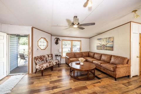 Photo of 4771 County Road 228, Gonzales, TX 78629 (MLS # 1810050)