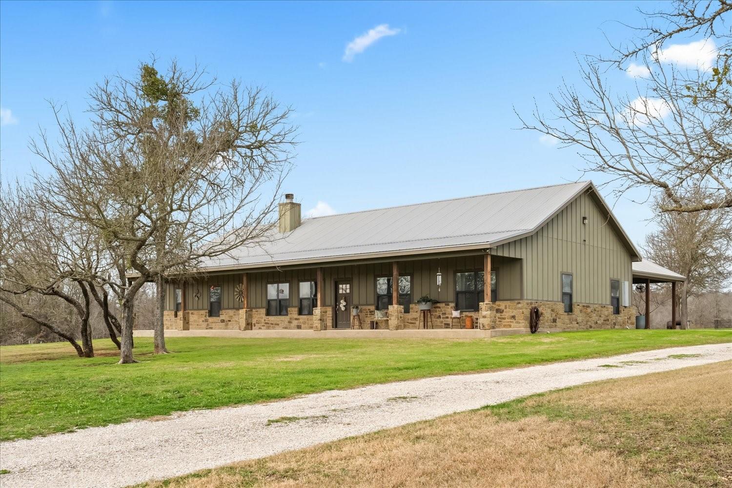 146 The Oaks BLVD