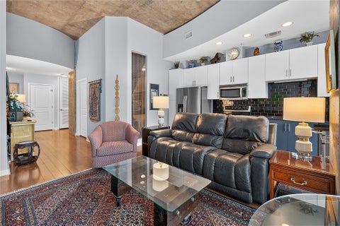 Tiny photo for 360 Nueces ST #1604, Austin, TX 78701 (MLS # 2719138)