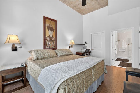 Tiny photo for 360 Nueces ST #1604, Austin, TX 78701 (MLS # 2719138)