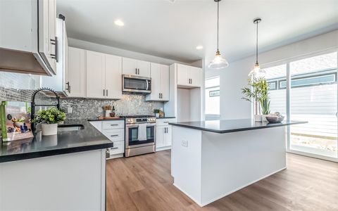 Tiny photo for 1130 Spur ST #A, Austin, TX 78721 (MLS # 7413657)