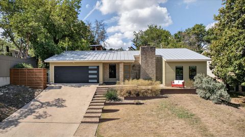 Photo of 2112 Matterhorn LN, Austin, TX 78704 (MLS # 1501828)