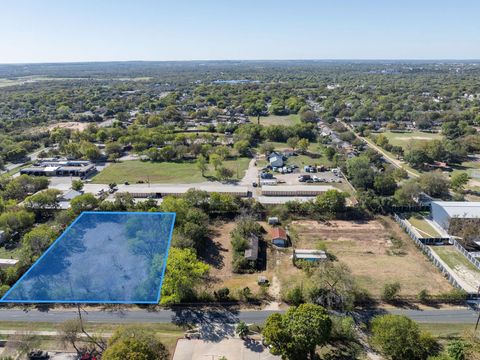 Photo of 5017 Maufrais LN, Austin, TX 78744 (MLS # 3936645)