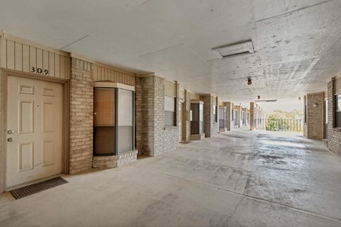 Tiny photo for 3316 Guadalupe ST #309, Austin, TX 78705 (MLS # 9752301)
