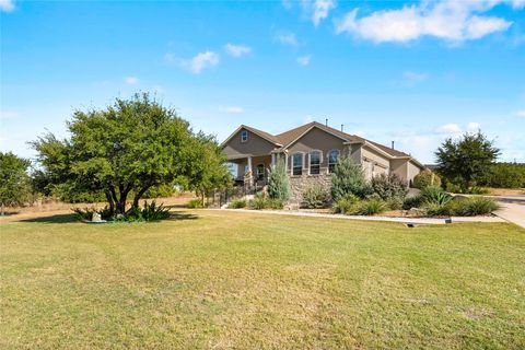 155 Bristlecone DR Driftwood TX 78619