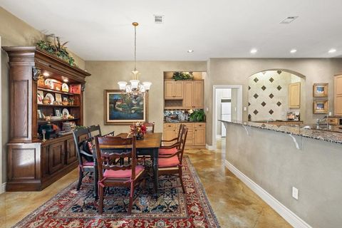 Tiny photo for 4 Glenway CT, The Hills, TX 78738 (MLS # 6108359)
