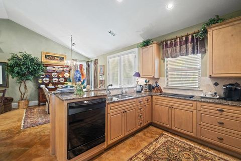 Tiny photo for 4 Glenway CT, The Hills, TX 78738 (MLS # 6108359)