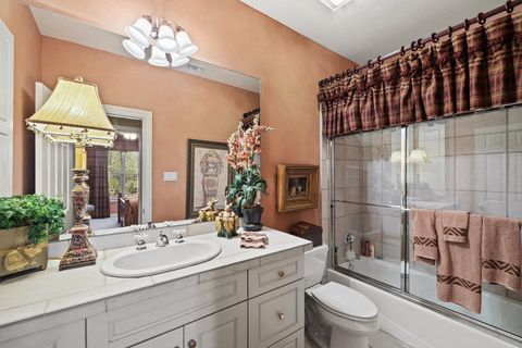 Tiny photo for 4 Glenway CT, The Hills, TX 78738 (MLS # 6108359)
