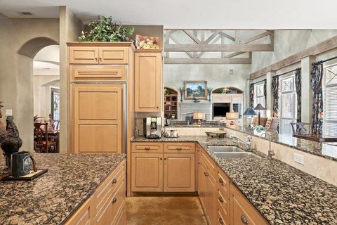 Tiny photo for 4 Glenway CT, The Hills, TX 78738 (MLS # 6108359)