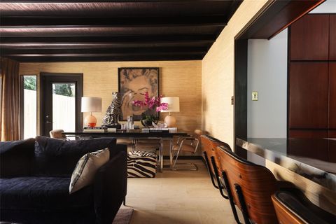 2401 Jarratt Ave Austin TX 78703