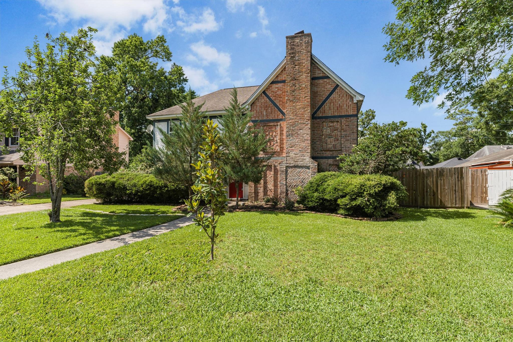 5519 Coon Tree CT