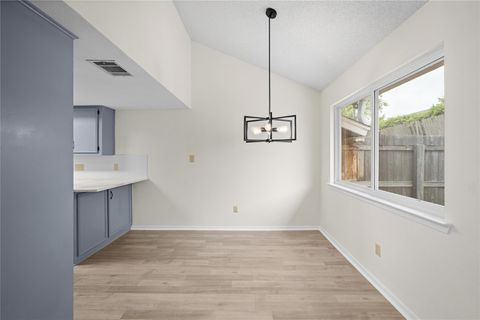 Tiny photo for 7209 Coronado CIR, Austin, TX 78752 (MLS # 4684674)