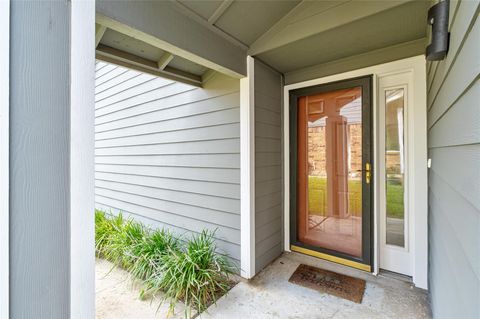 Tiny photo for 7209 Coronado CIR, Austin, TX 78752 (MLS # 4684674)