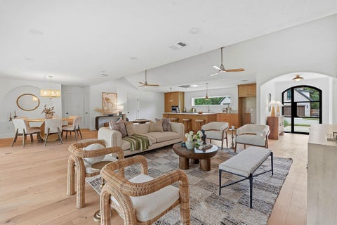 Tiny photo for 5810 Marilyn DR, Austin, TX 78757 (MLS # 9202978)