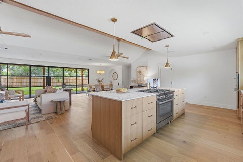 Tiny photo for 5810 Marilyn DR, Austin, TX 78757 (MLS # 9202978)