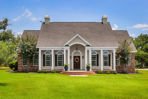 Photo of 113 Pioneer PSGE, Bastrop, TX 78602 (MLS # 1590097)