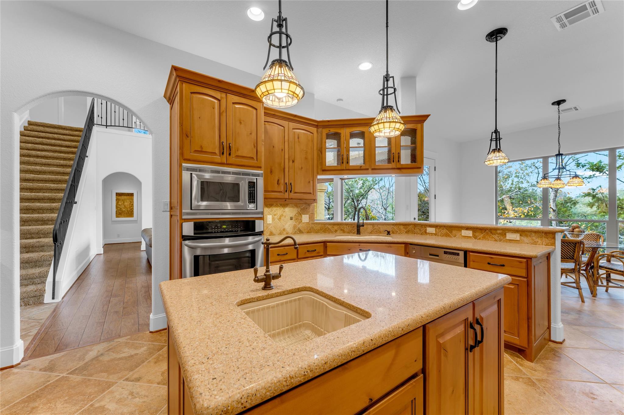 413 Rock House DR