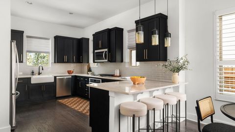 Tiny photo for 2501 Moreno ST, Austin, TX 78723 (MLS # 7236312)
