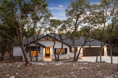 Photo of 1382 Cottonwood RD, Fischer, TX 78623 (MLS # 8100857)