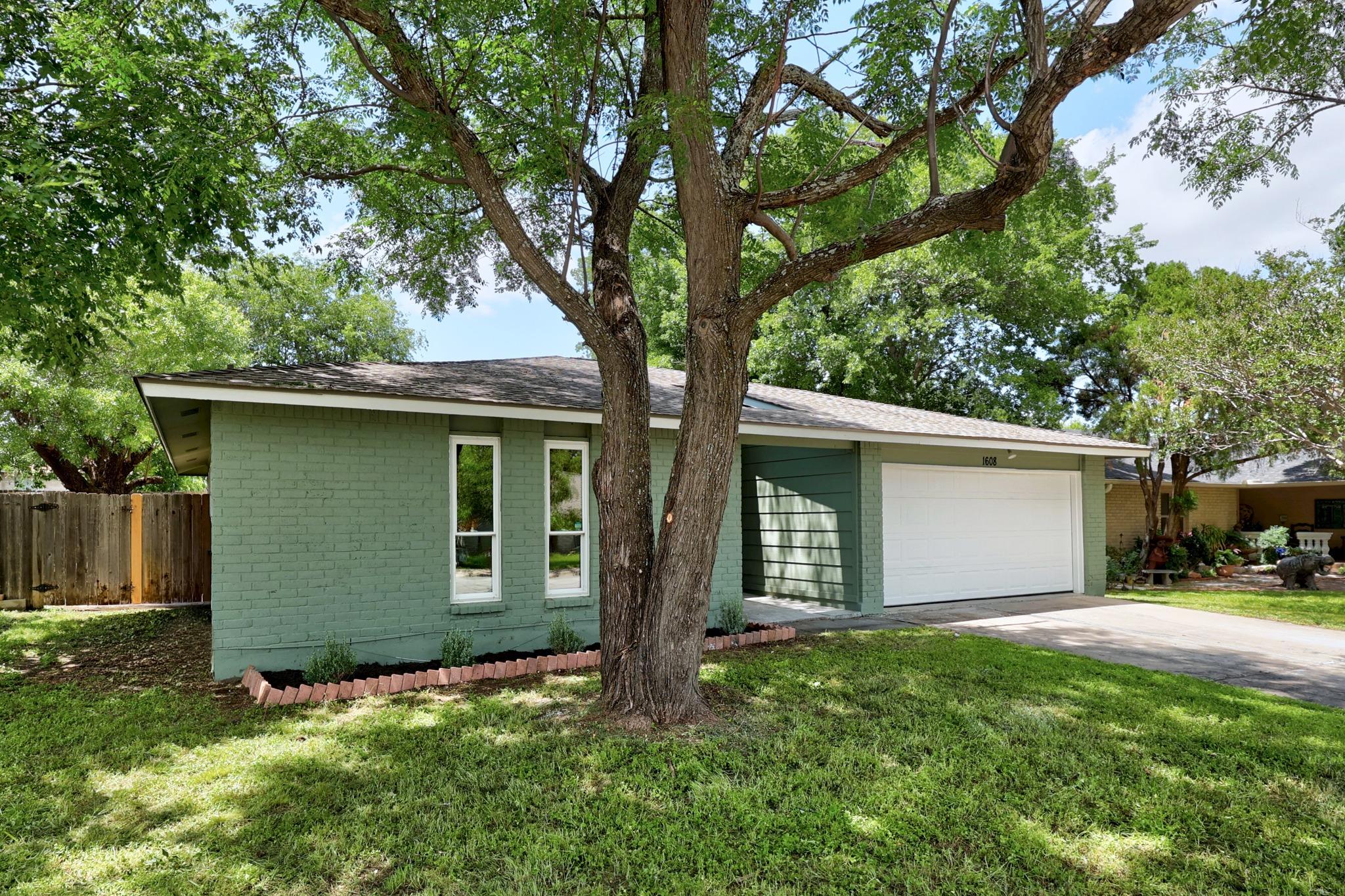 1608 Remuda CIR