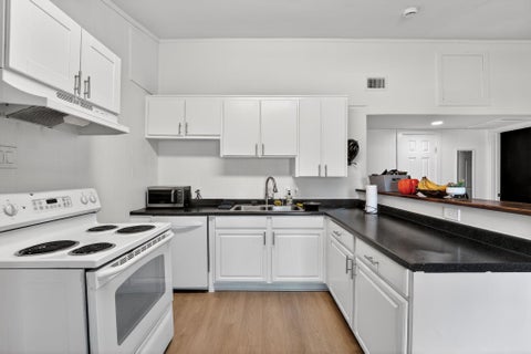 Tiny photo for 2401 De Soto DR, Austin, TX 78733 (MLS # 9694179)