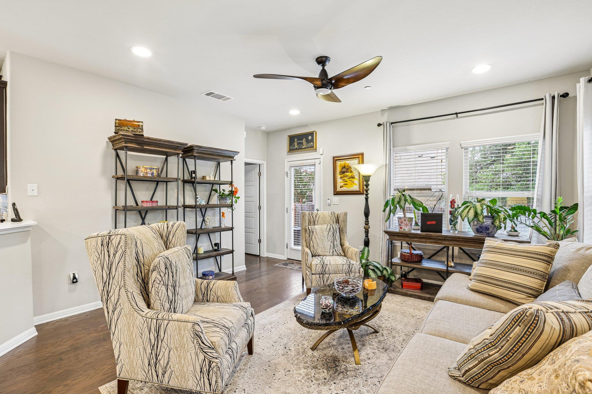 2304 S Lakeline BLVD 273