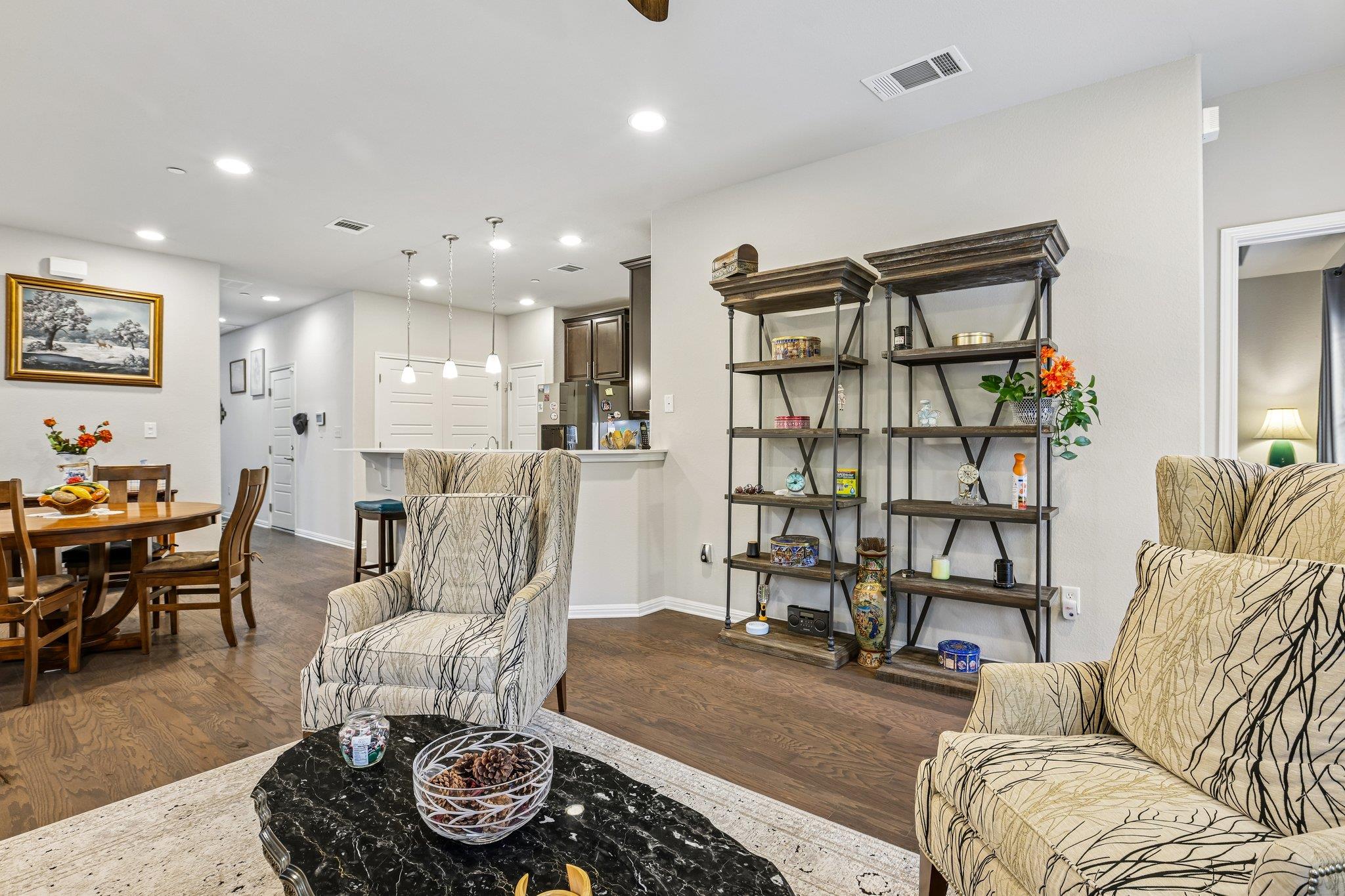 2304 S Lakeline BLVD 273