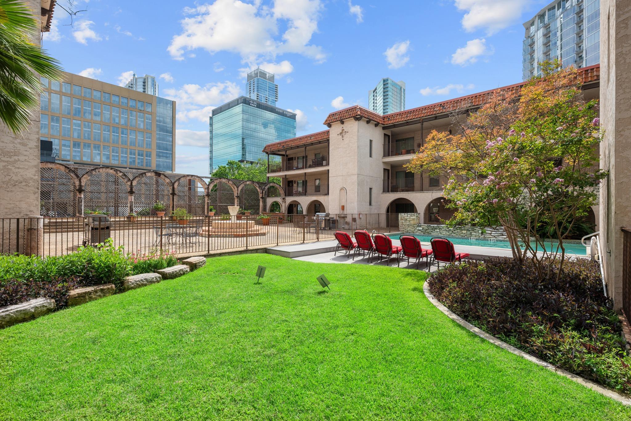 505 W 7th ST 308