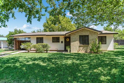 Photo of 3000 Firwood DR, Austin, TX 78757 (MLS # 5614947)