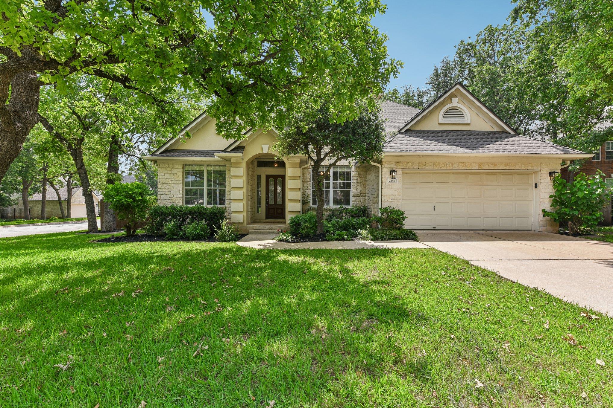 2401 Berwick CV