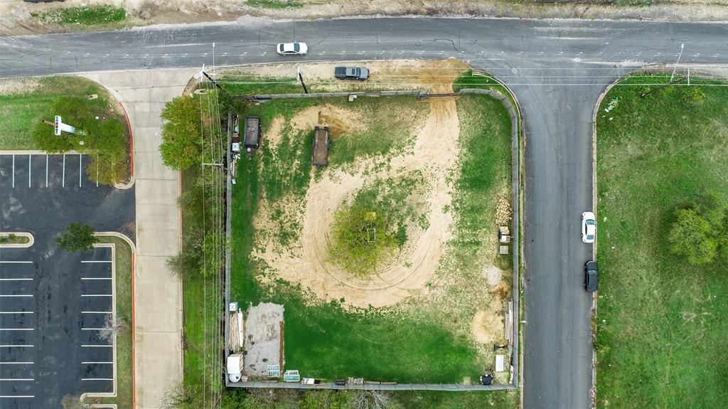 Photo 4 of 21 of 10700 Middle Fiskville RD land