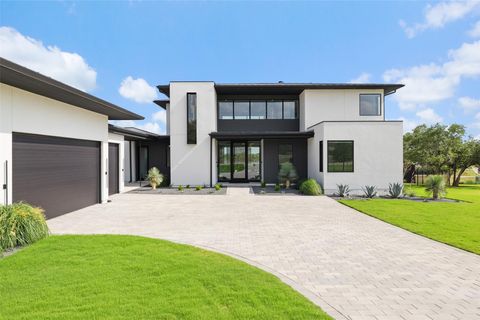 6005 Madrone Tree LN Austin TX 78738