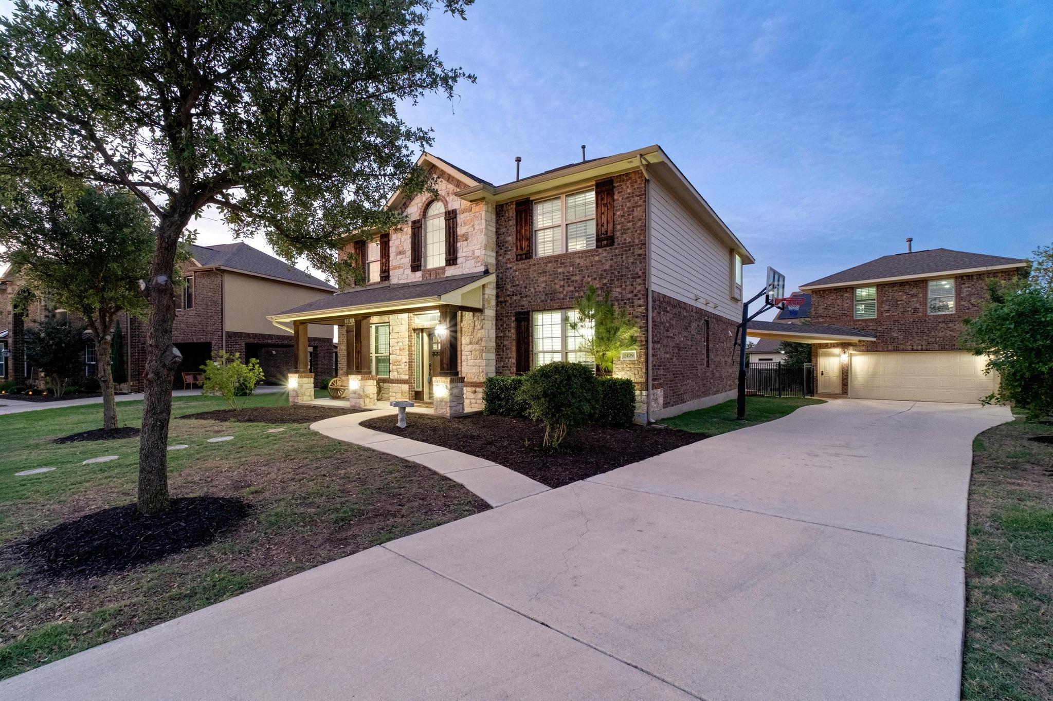 5109 Scenic Lake DR