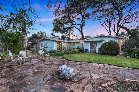 Tiny photo for 2504 Great Oaks PKWY, Austin, TX 78756 (MLS # 2619270)