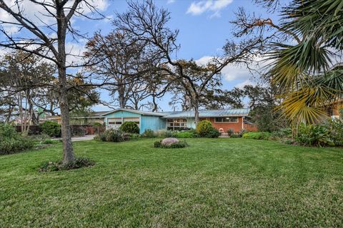 Tiny photo for 2504 Great Oaks PKWY, Austin, TX 78756 (MLS # 2619270)