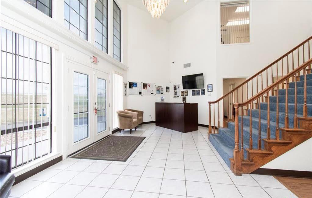 701 W Central Texas EXPY