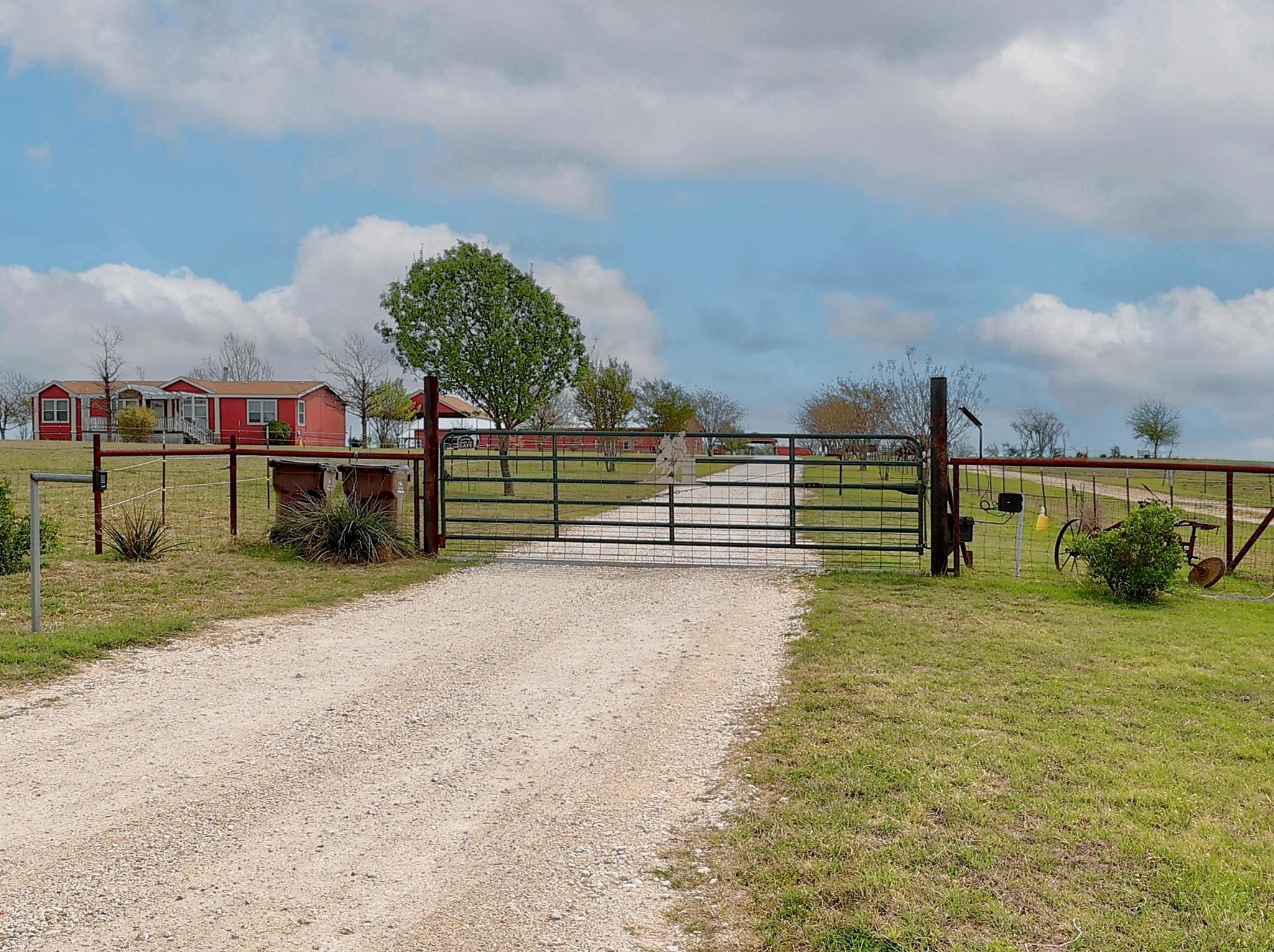 1110 County Road 487