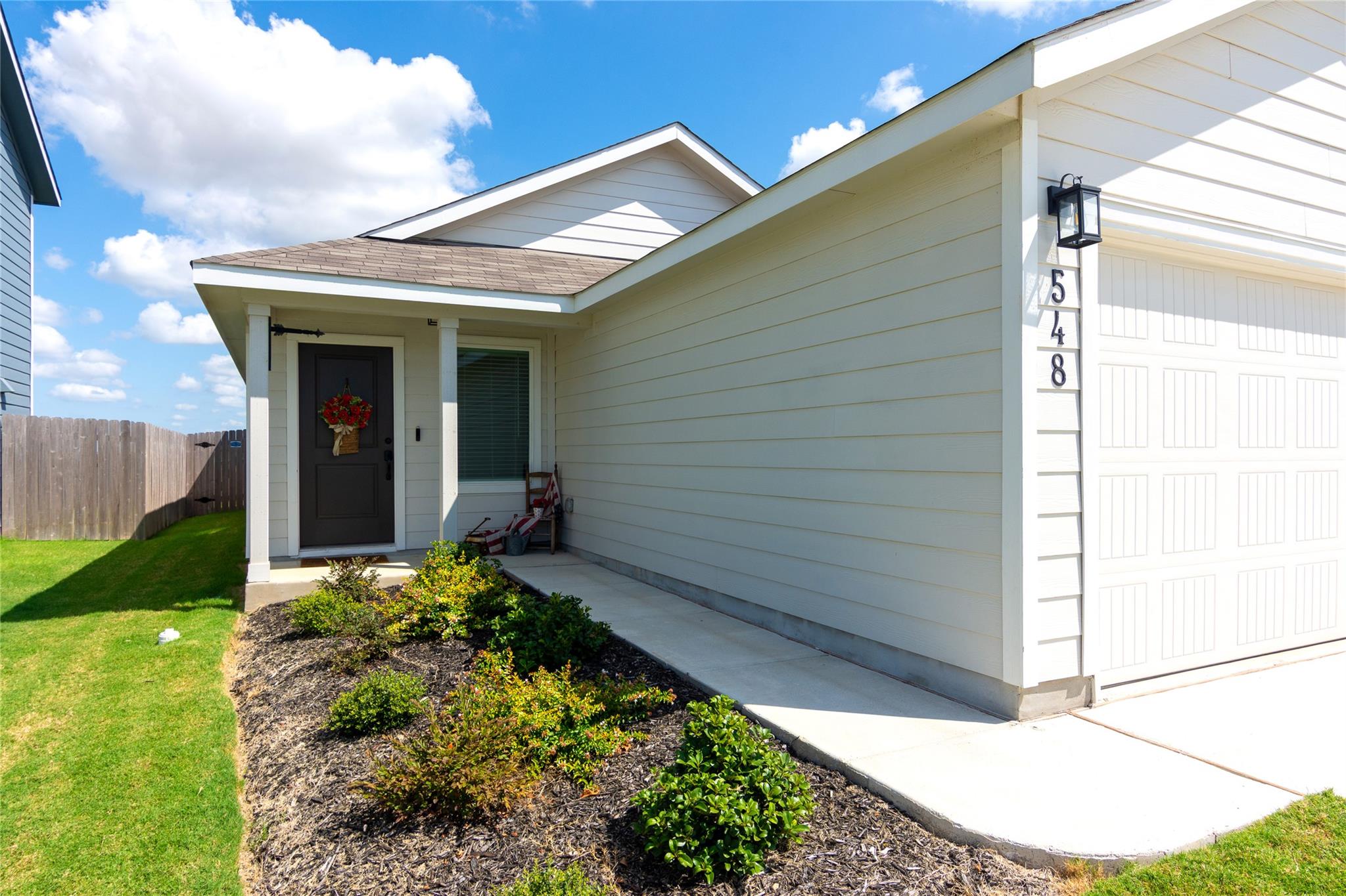 548 Rancho Del Cielo LOOP