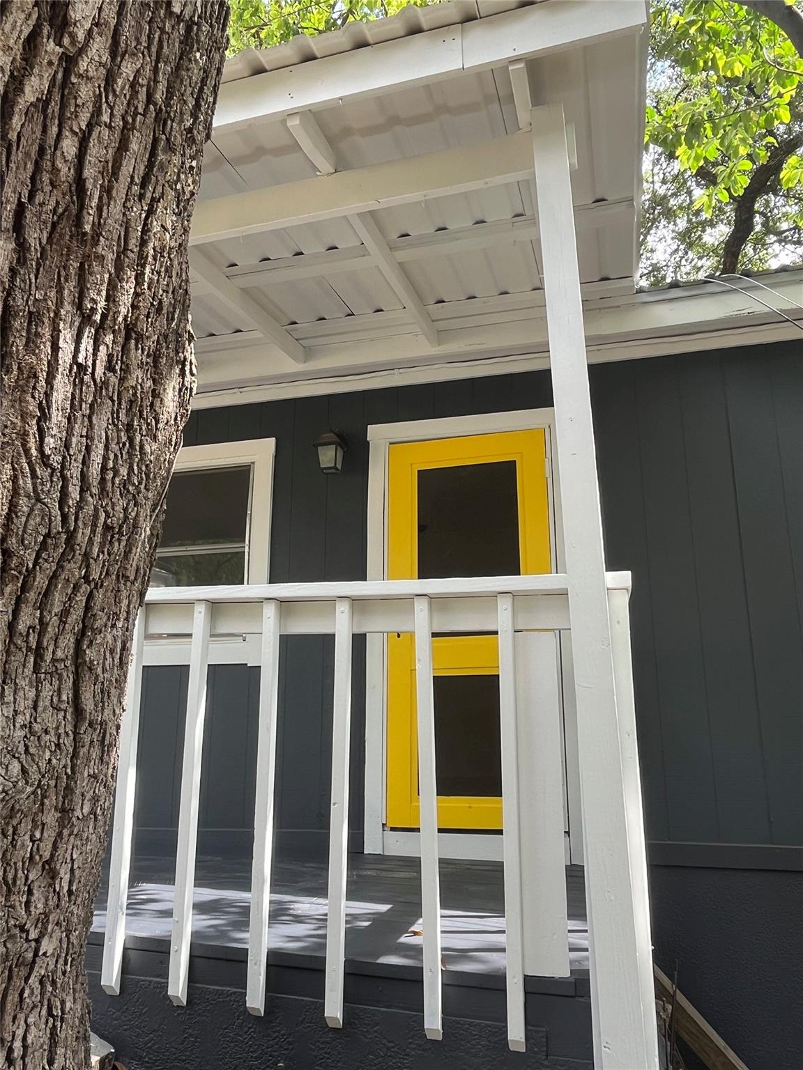 Austin, Texas 78704, United States, 4 Bedrooms Bedrooms, ,3 BathroomsBathrooms,Residential,Active,183480