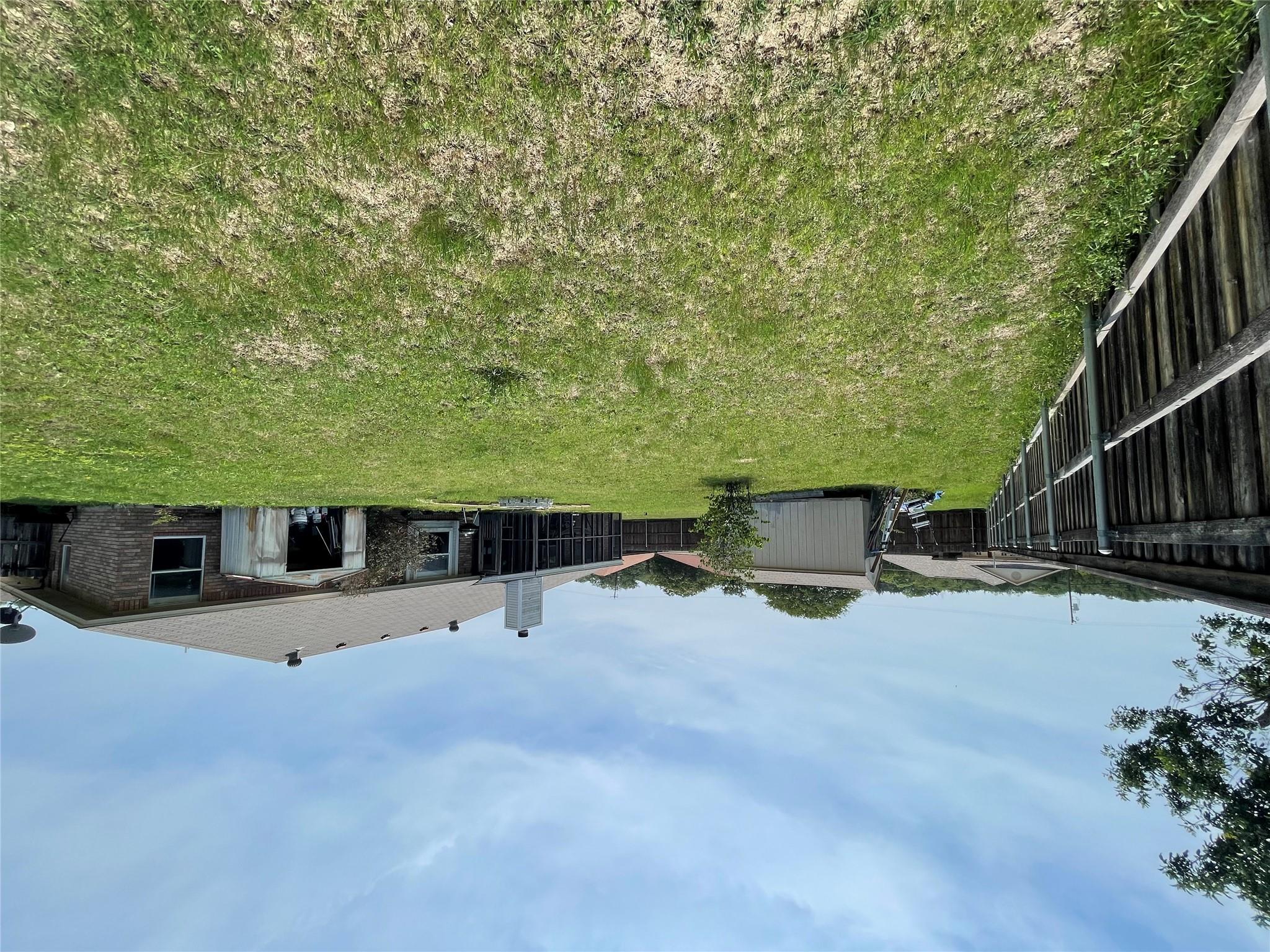 907 Vernon DR