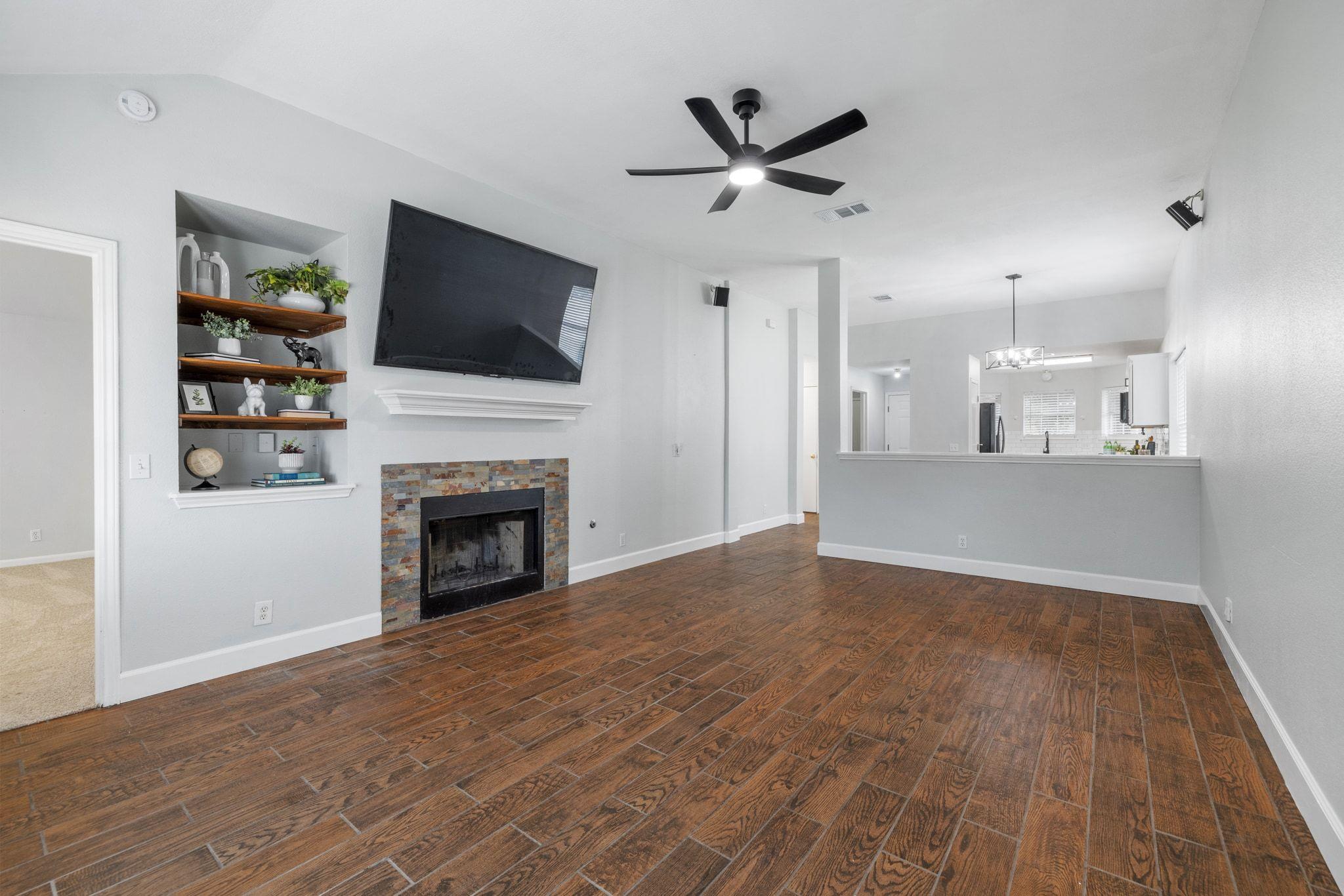 116 Cotton Creek WAY