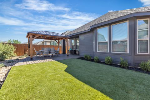 153 Billowing WAY Kyle TX 78640