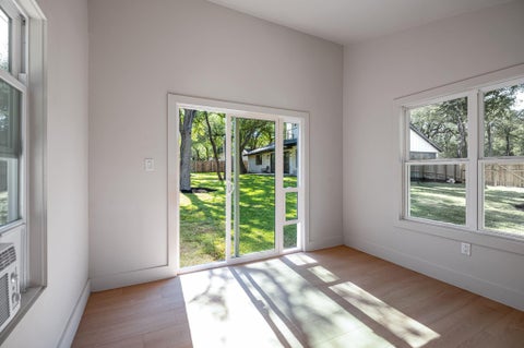 Tiny photo for 10907 Spicewood PKWY, Austin, TX 78750 (MLS # 3917519)