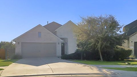 Photo of 22621 Fountaingrass LN, Lago Vista, TX 78645 (MLS # 3689999)