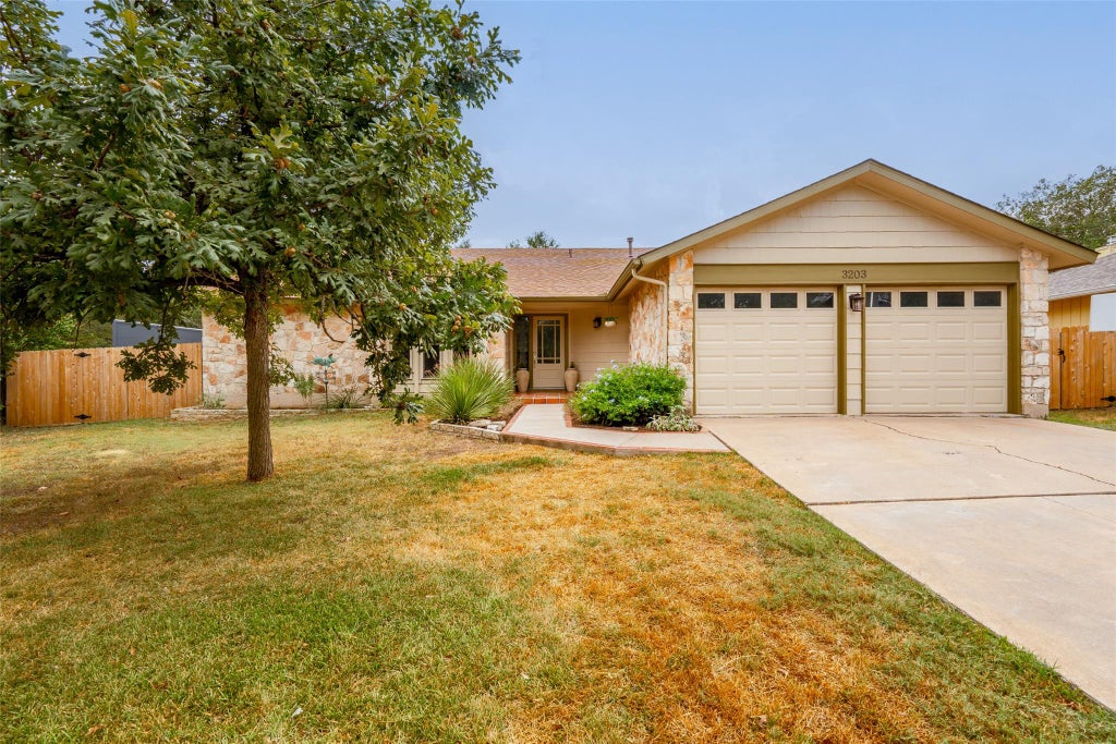 Photo of 3203 Western DR, Austin, TX 78745 (MLS # 1447901)