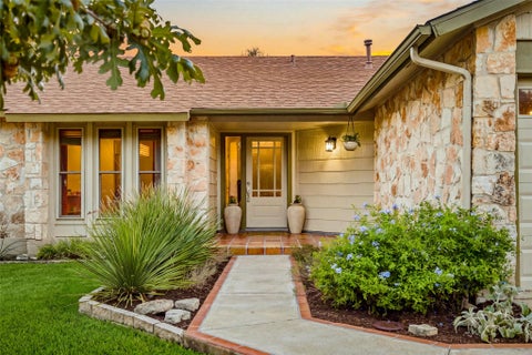 Photo of 3203 Western DR, Austin, TX 78745 (MLS # 1447901)