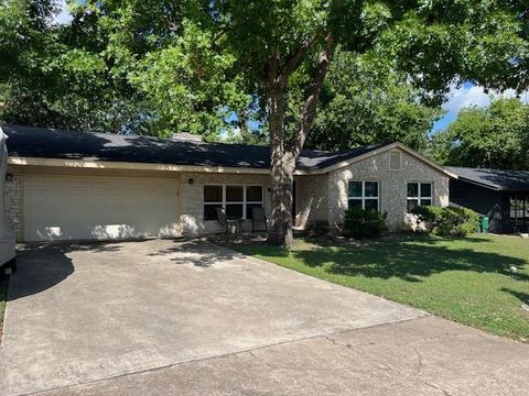 Photo of 2606 Loyola LN, Austin, TX 78723 (MLS # 3479333)