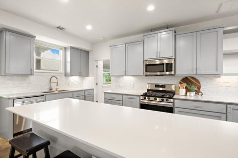 Tiny photo for 7301 Providence Ave #A, Austin, TX 78752 (MLS # 5528026)