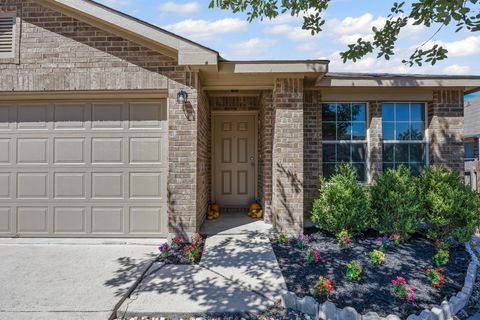 129 Lynn Crest BND Buda TX 78610