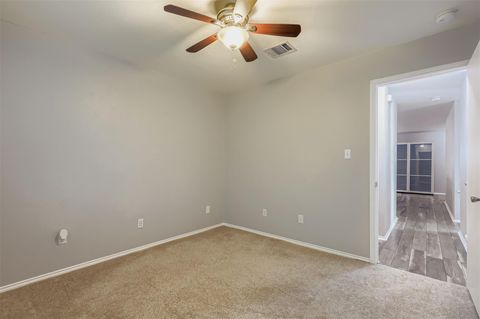 Tiny photo for 904 Justeford DR, Pflugerville, TX 78660 (MLS # 4326442)
